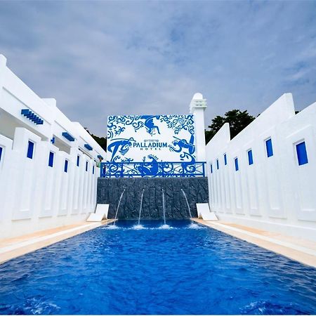 The Palladium Hotel Coron Exteriör bild