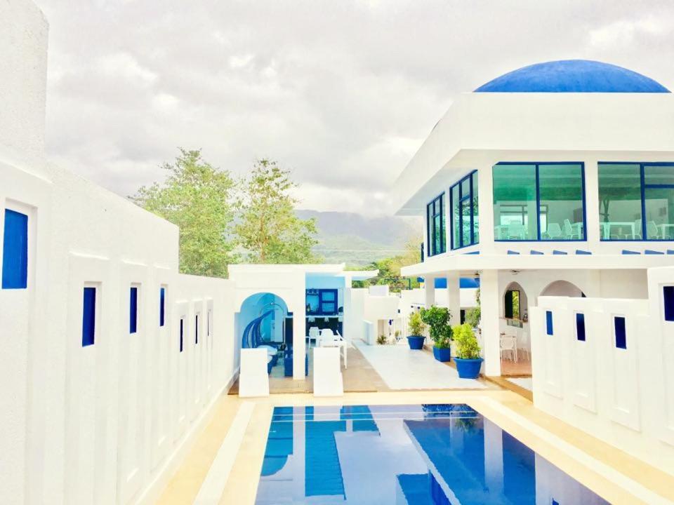 The Palladium Hotel Coron Exteriör bild